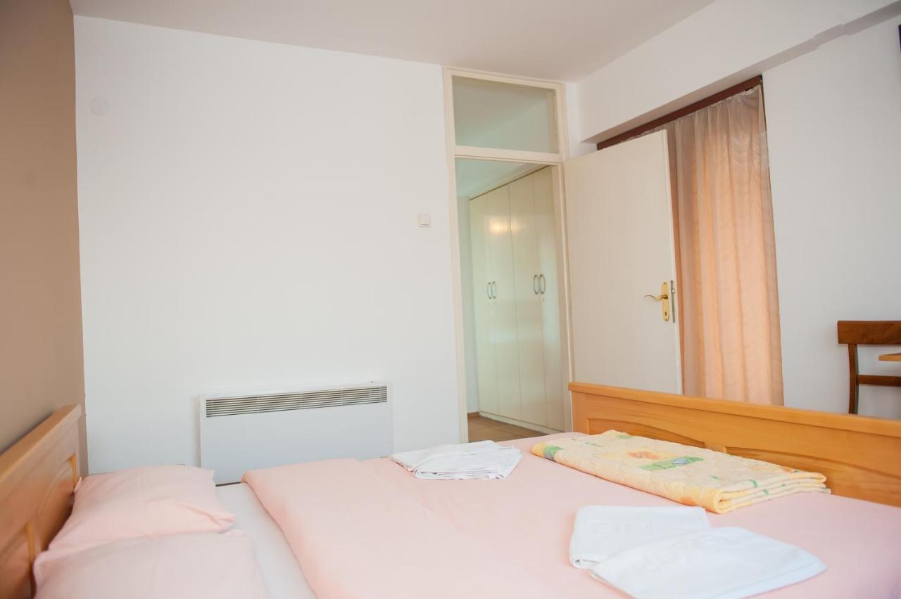 Prenociste "Nacional" Hotel Prnjavor Bagian luar foto