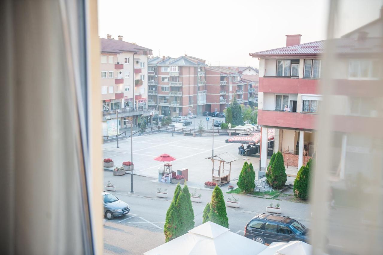 Prenociste "Nacional" Hotel Prnjavor Bagian luar foto