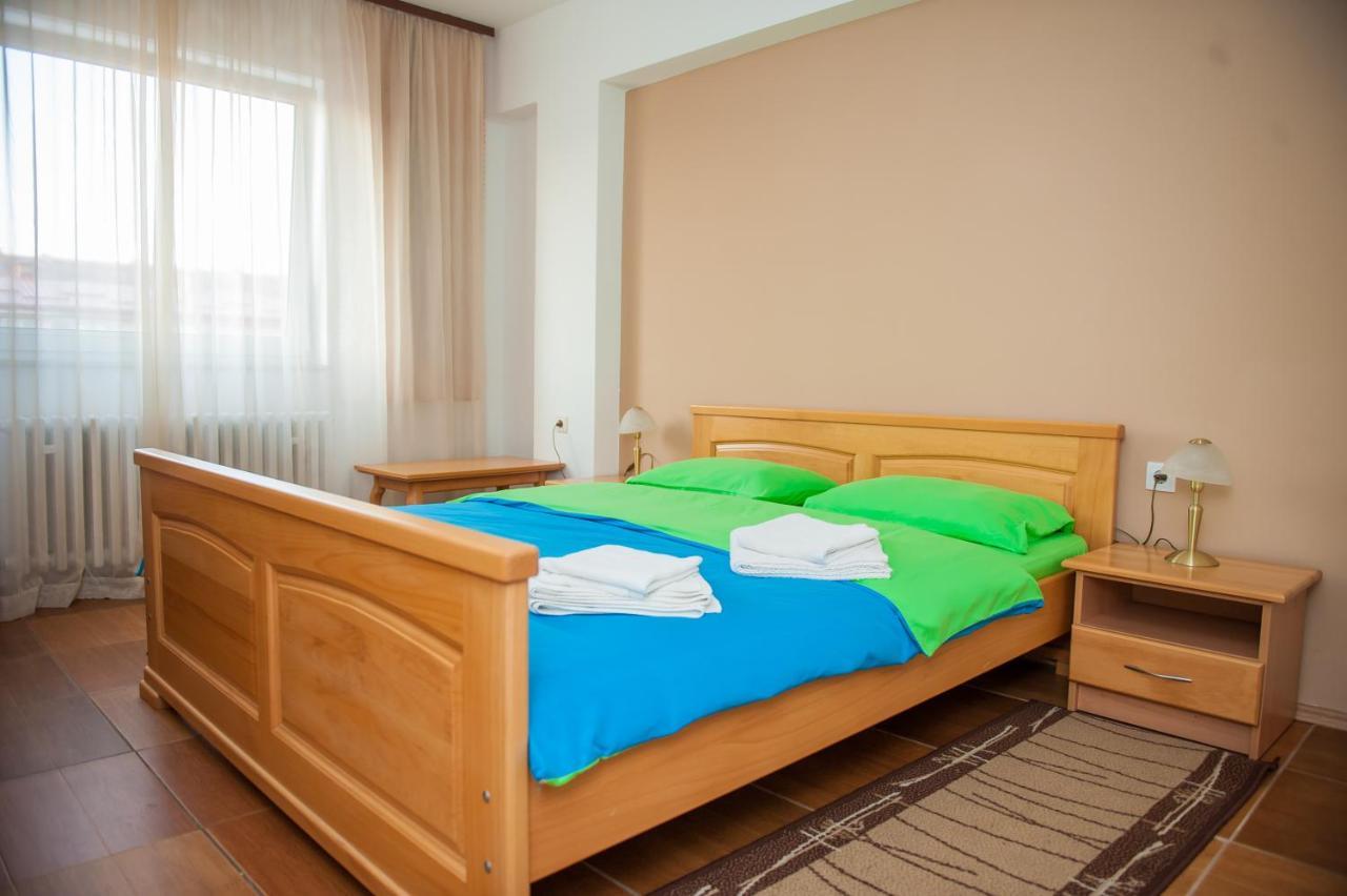 Prenociste "Nacional" Hotel Prnjavor Bagian luar foto